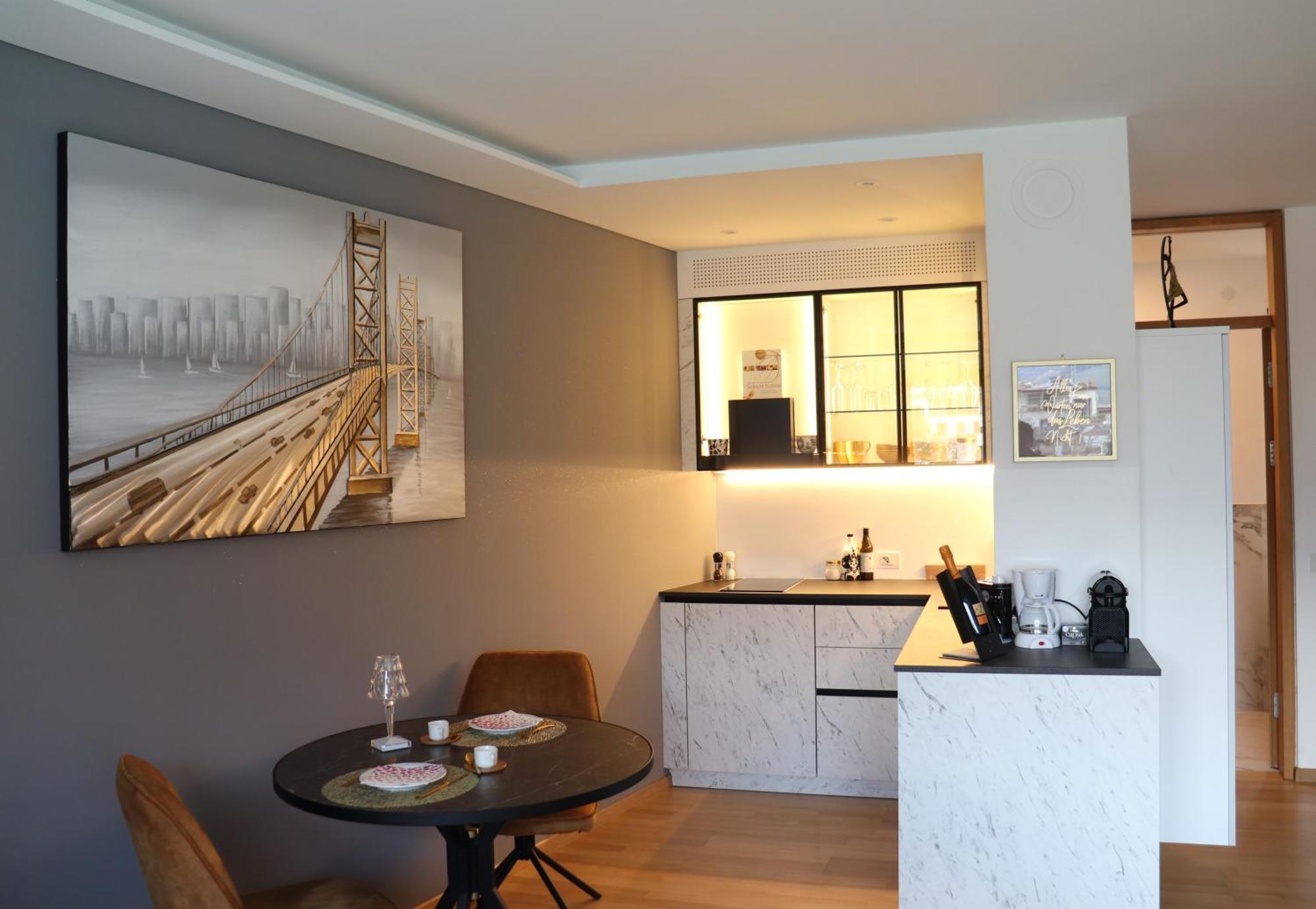 Appartamento Ausblick Kleinjuwel Mit Panoramablick + Garage Merano Esterno foto