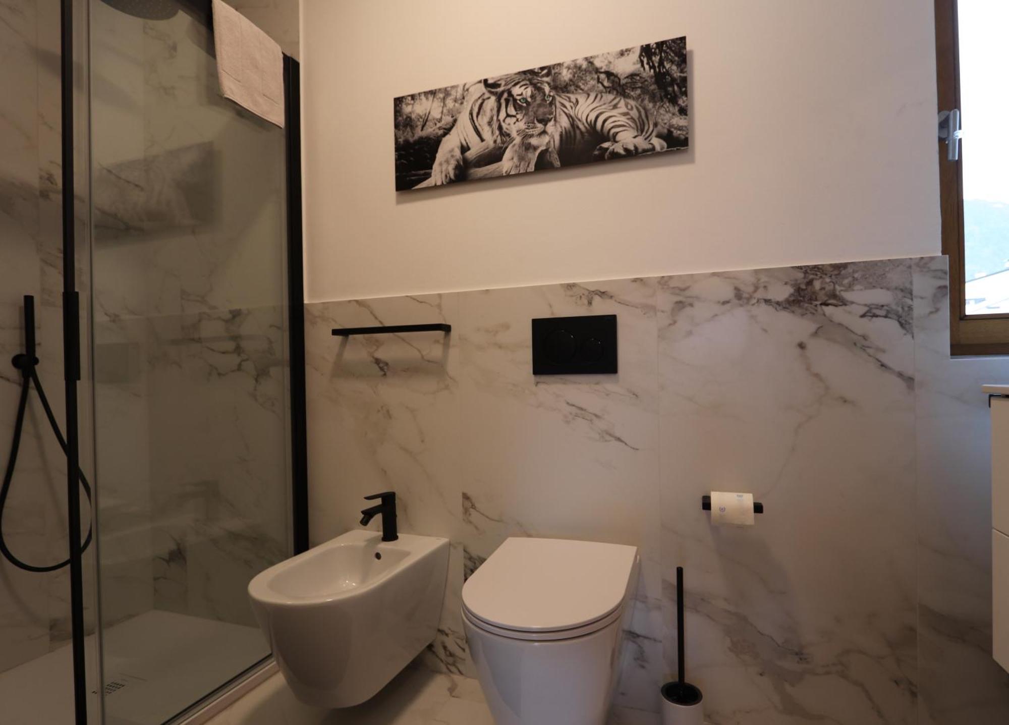 Appartamento Ausblick Kleinjuwel Mit Panoramablick + Garage Merano Esterno foto