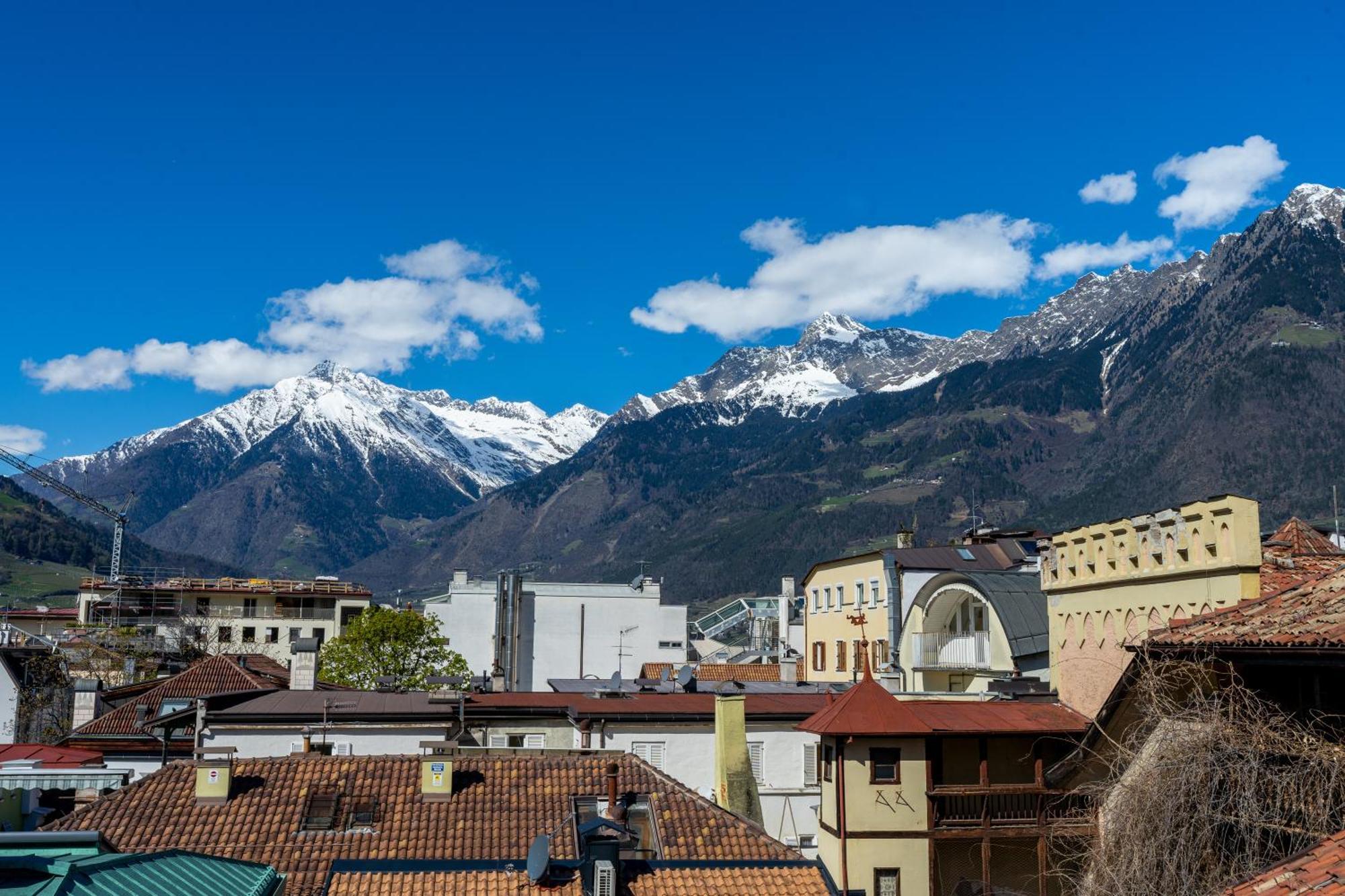 Appartamento Ausblick Kleinjuwel Mit Panoramablick + Garage Merano Esterno foto
