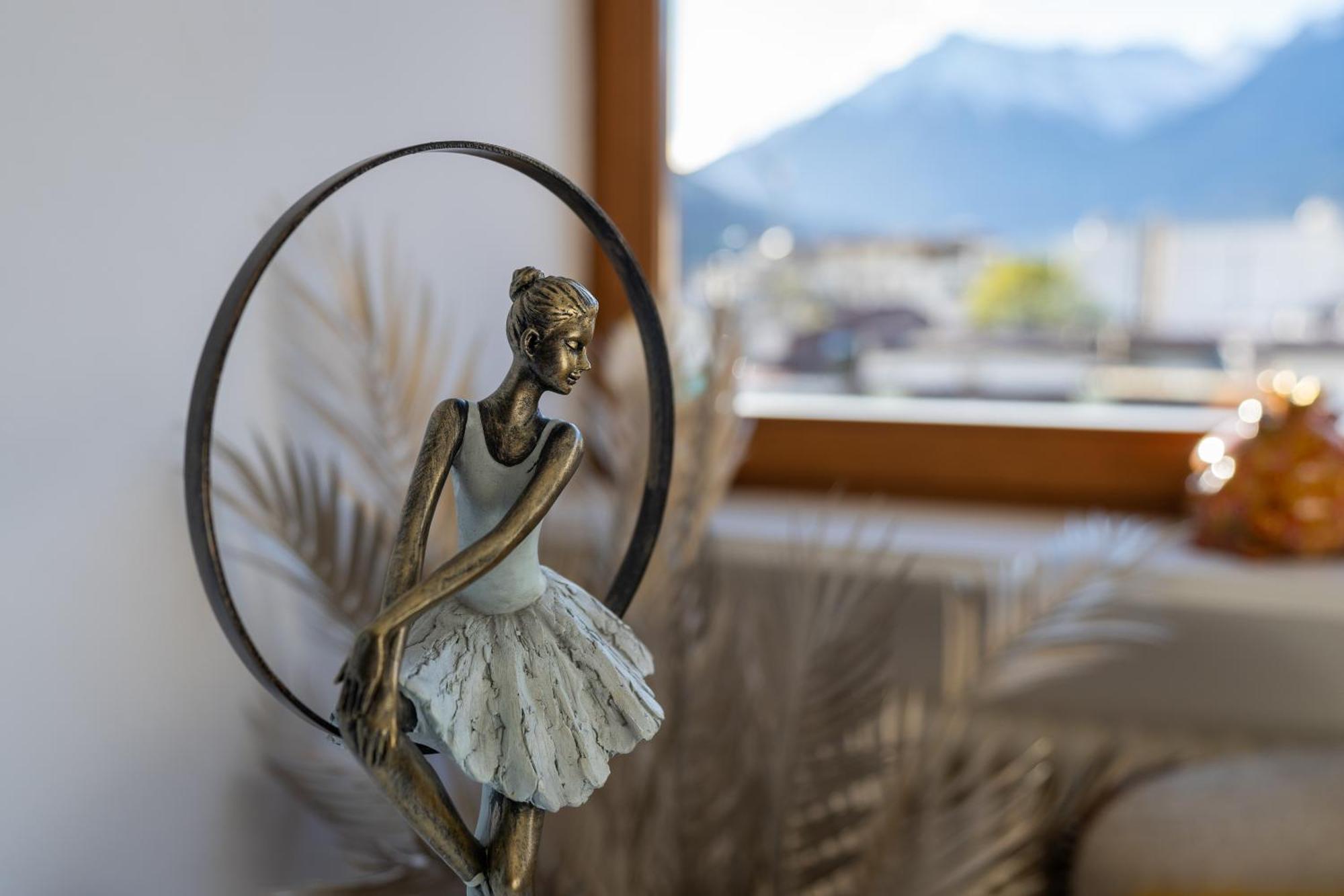 Appartamento Ausblick Kleinjuwel Mit Panoramablick + Garage Merano Esterno foto